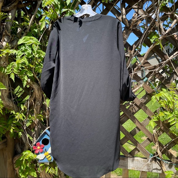 Maternity Black Solid V-Neck 3/4 Sleeve Dress! - Picture 5 of 7